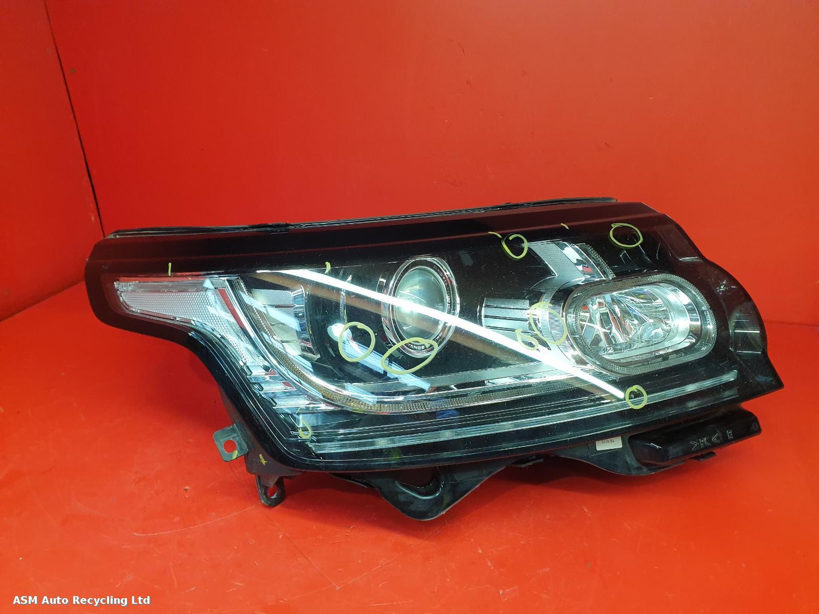 View Auto part R Headlamp Land Rover Range Rover 2015