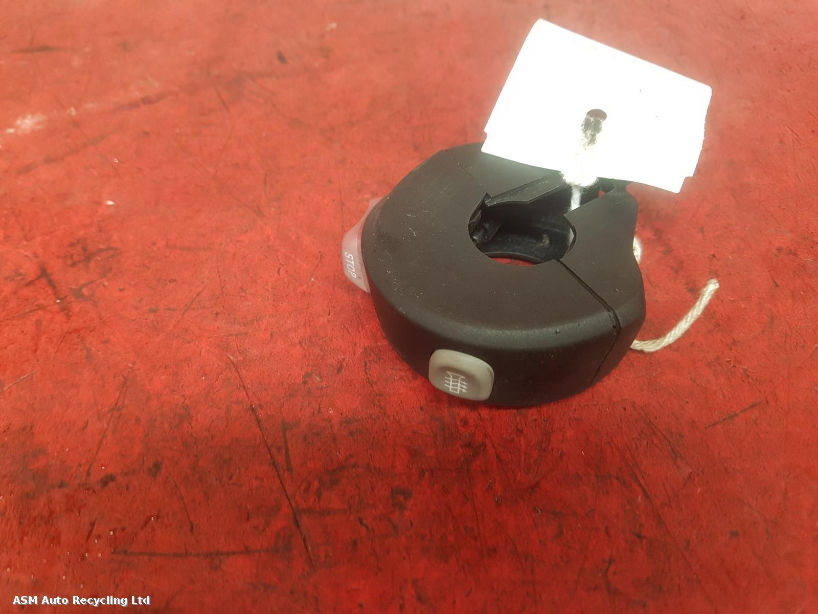 View Auto part RH Switch Gear Bmw F700gs 2013