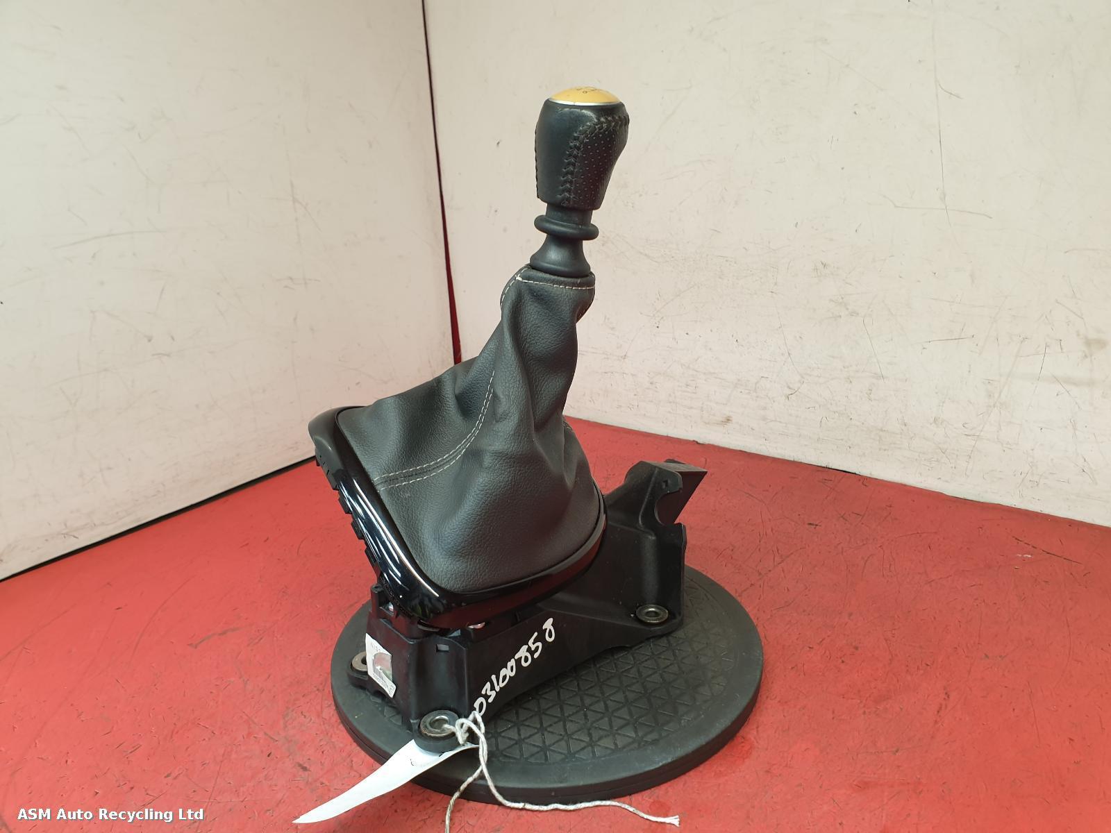 View Auto part Gear Stick/Shifter Nissan Qashqai 2013