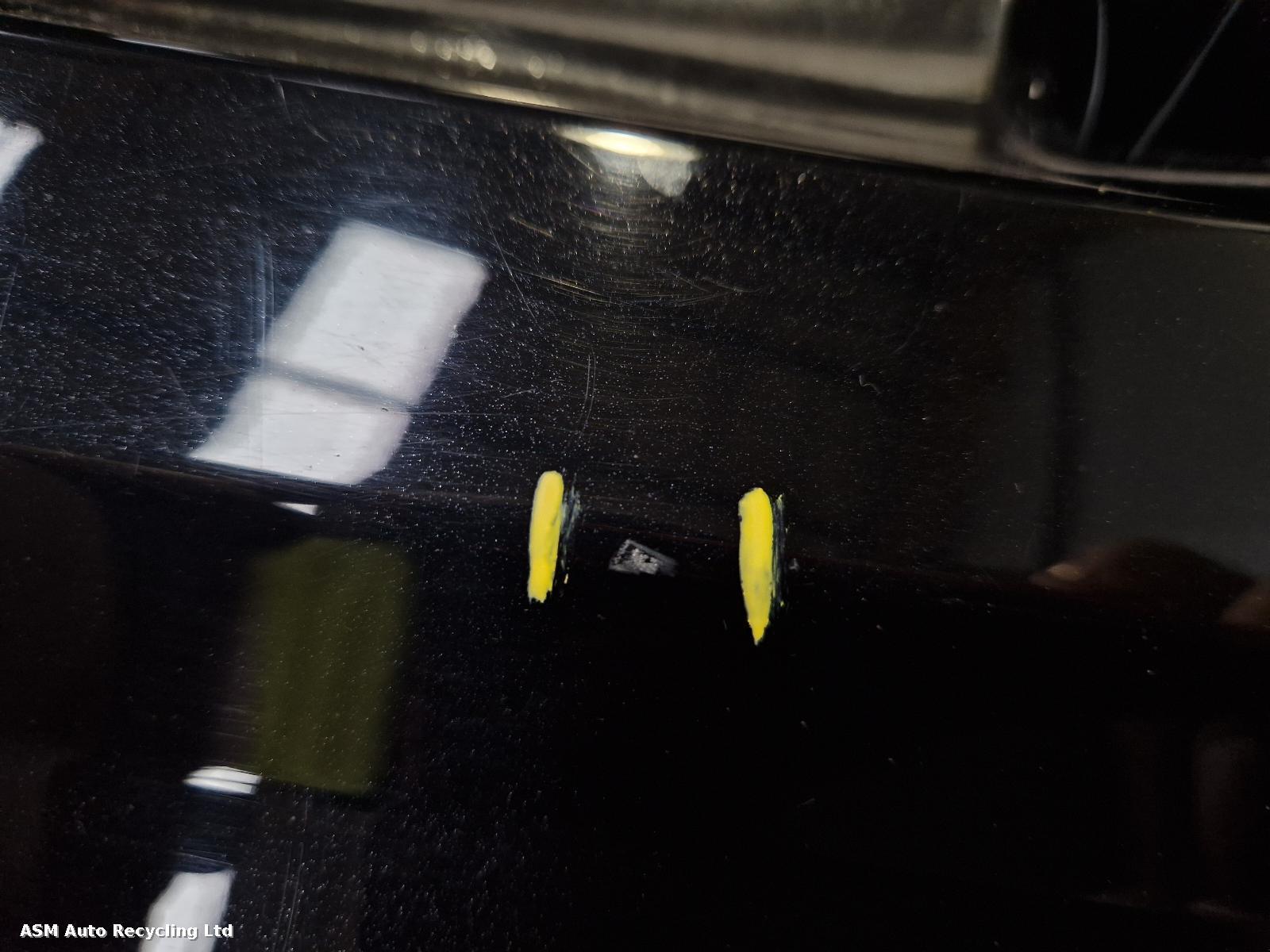 View Auto part L Rear Door Mercedes C Class 2009