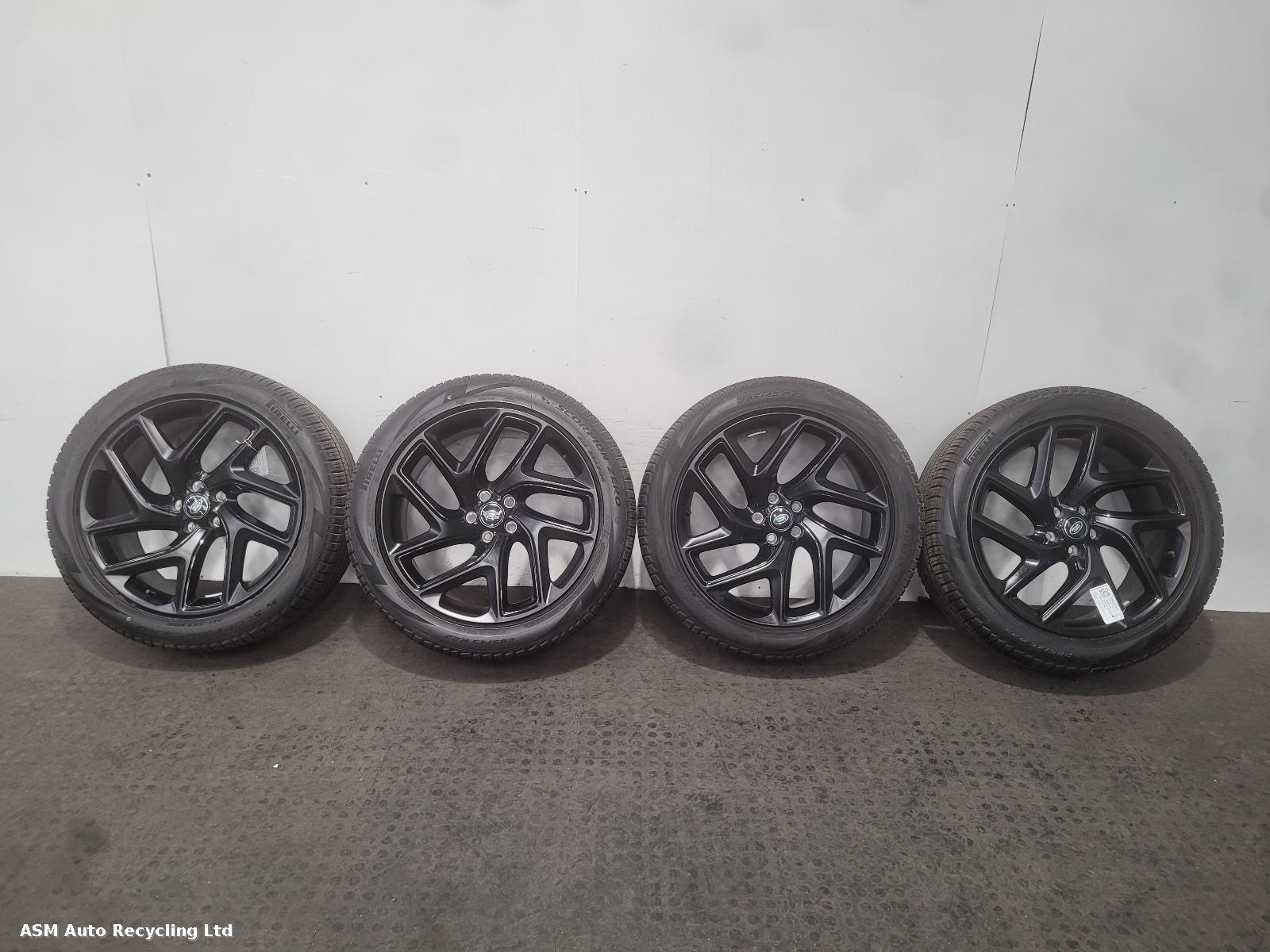View Auto part Wheel Set Land Rover Range Rover Sport 2023