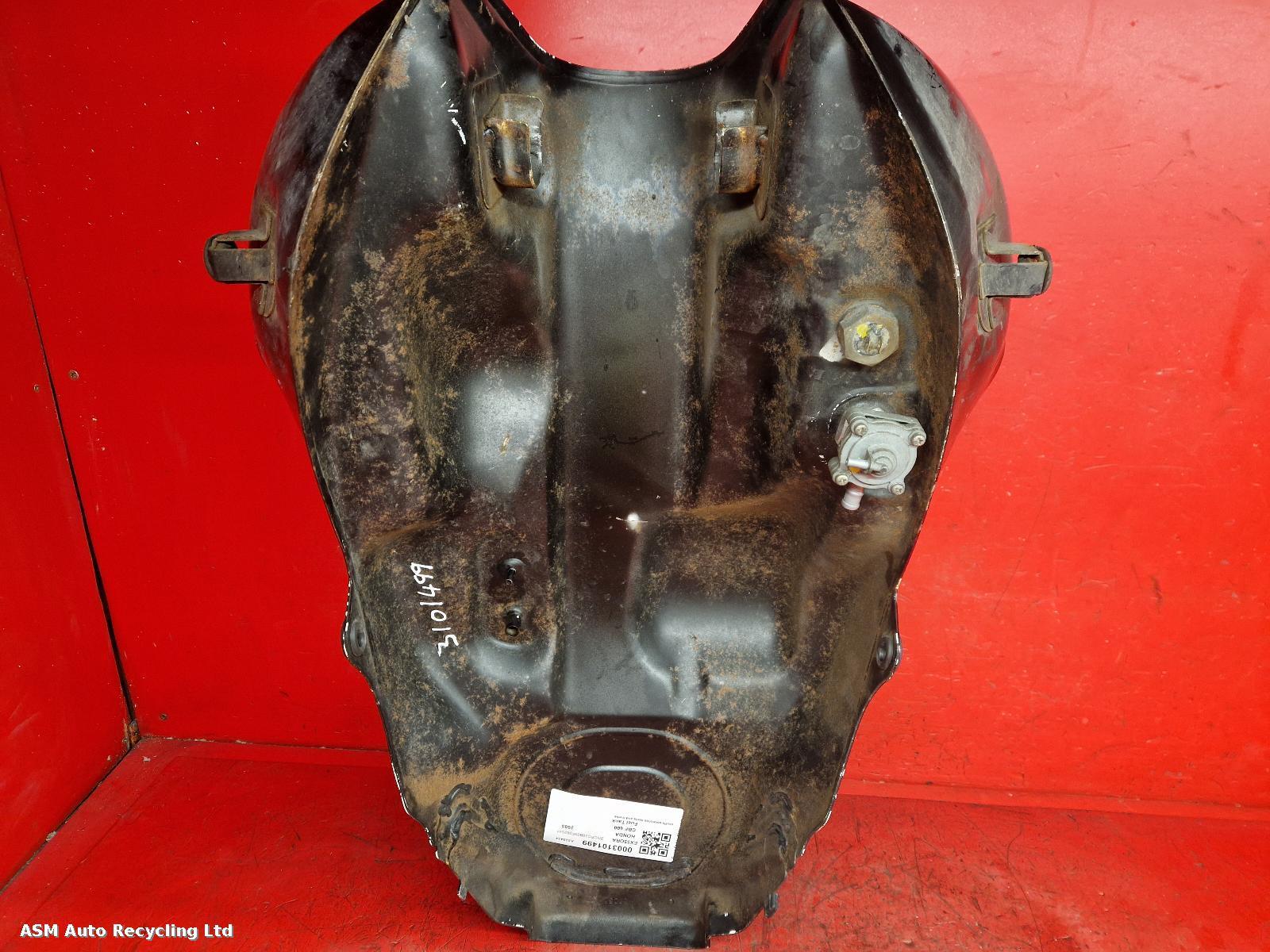 View Auto part Fuel Tank Honda Cbf 600 2005