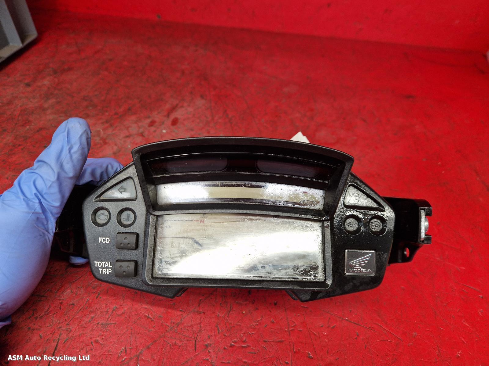 View Auto part Speedometer Honda Vfr 1200 2017