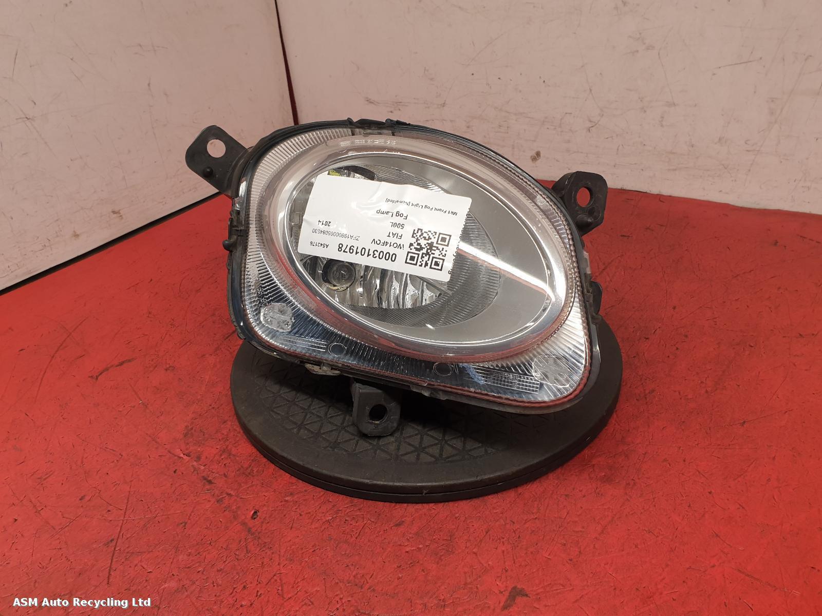 View Auto part R Headlamp Fiat 500l 2014