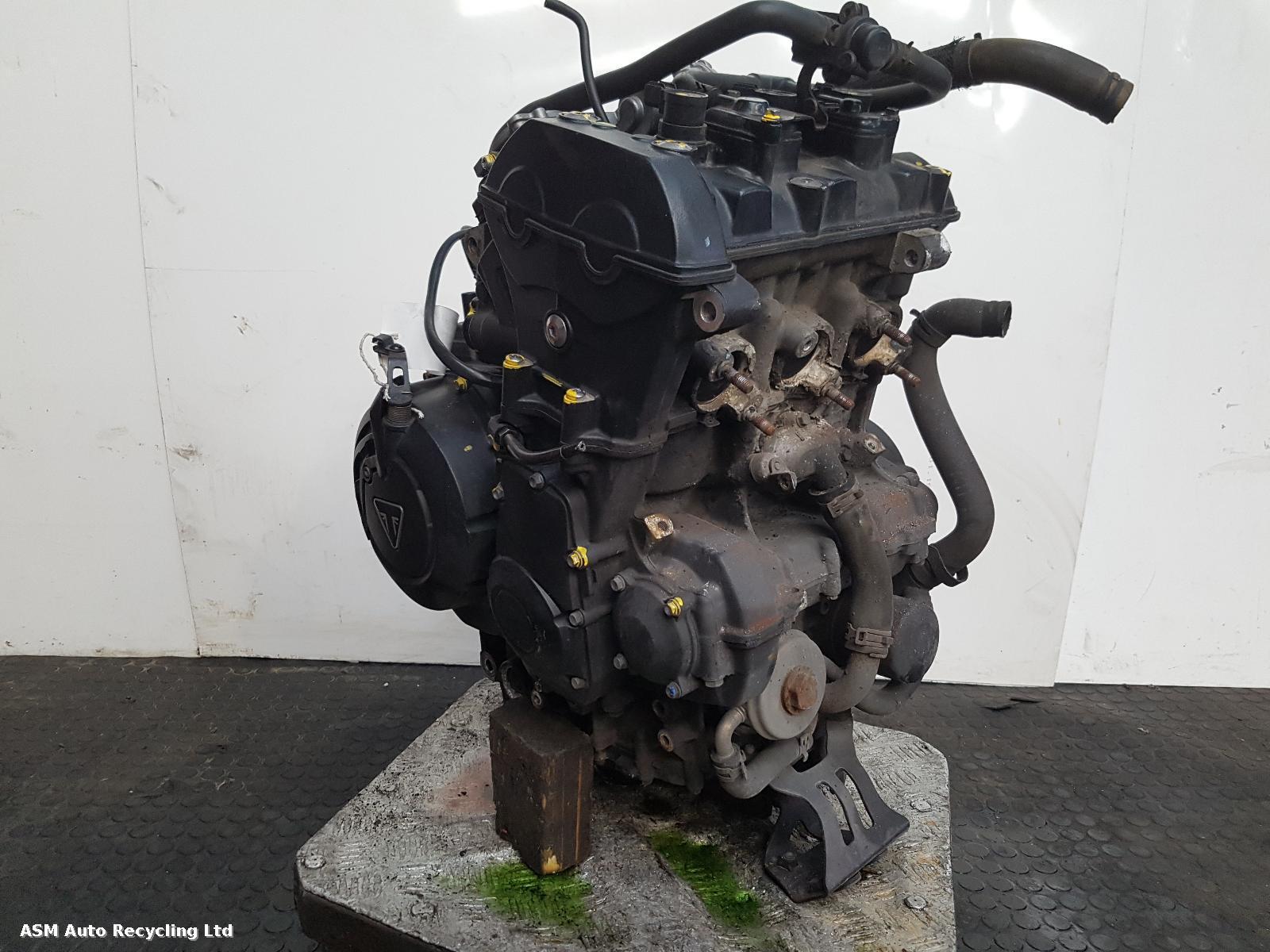 View Auto part Engine Triumph Tiger 800 2015
