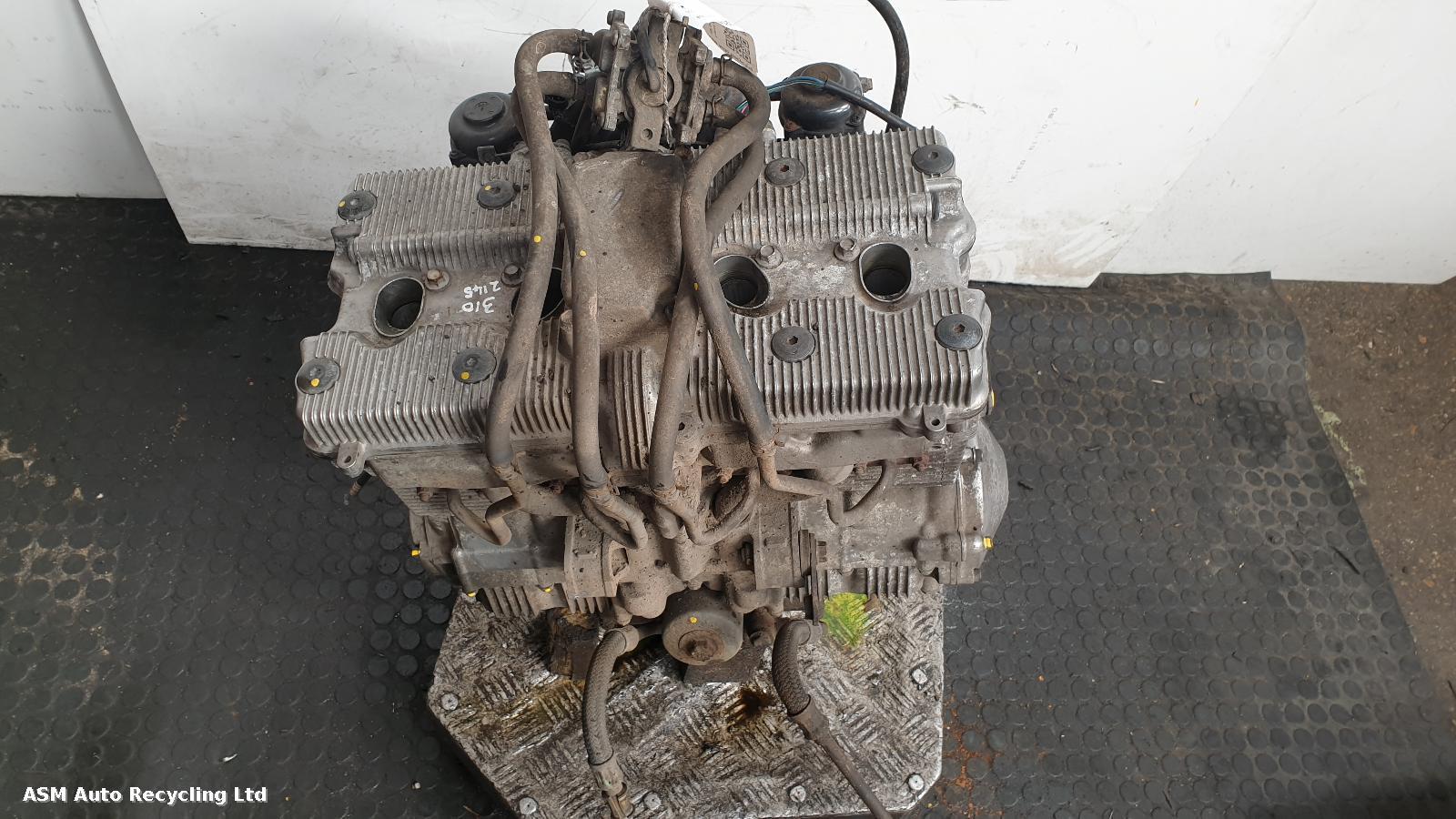 View Auto part Engine Suzuki Gsf 600 2000