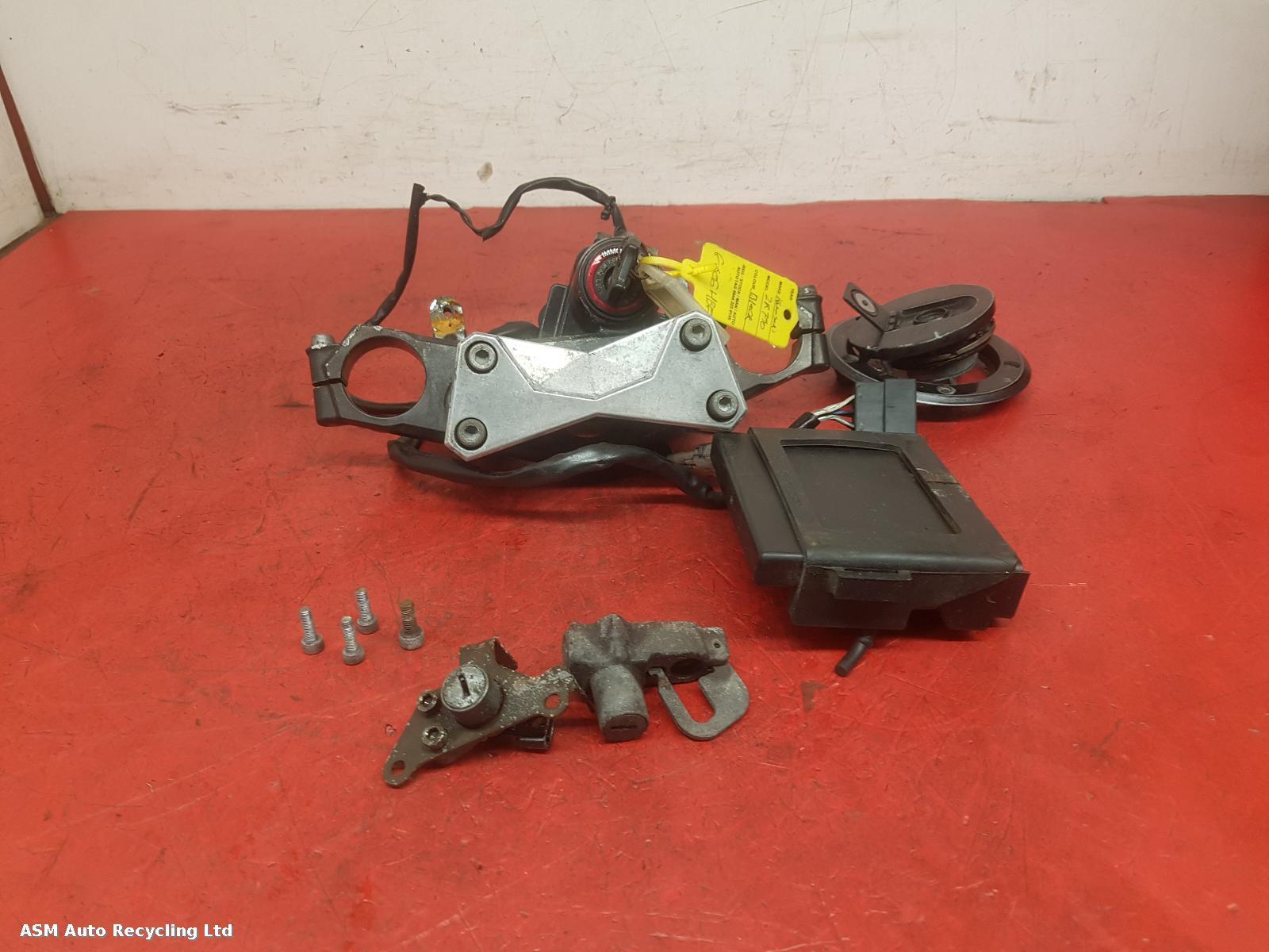 View Auto part Comp.Lock Set + Keys Kawasaki Zr 750 2006