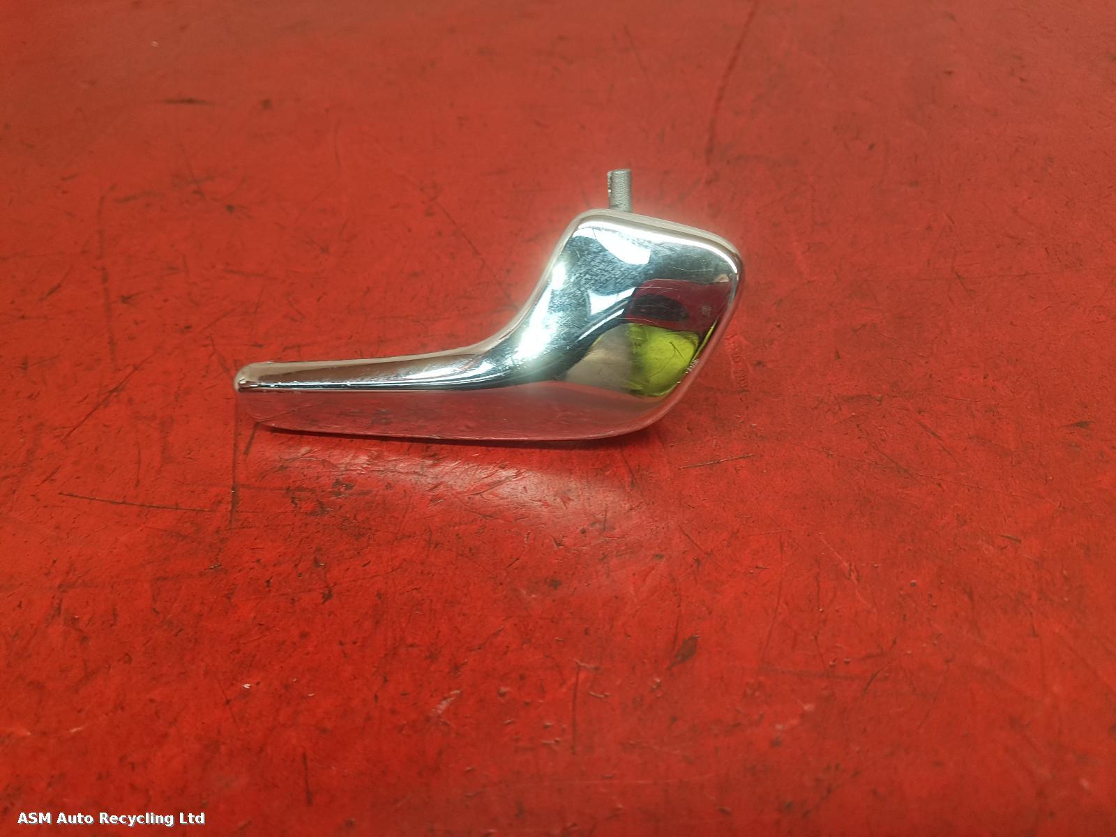 View Auto part Door Handle Vauxhall Corsa 2011