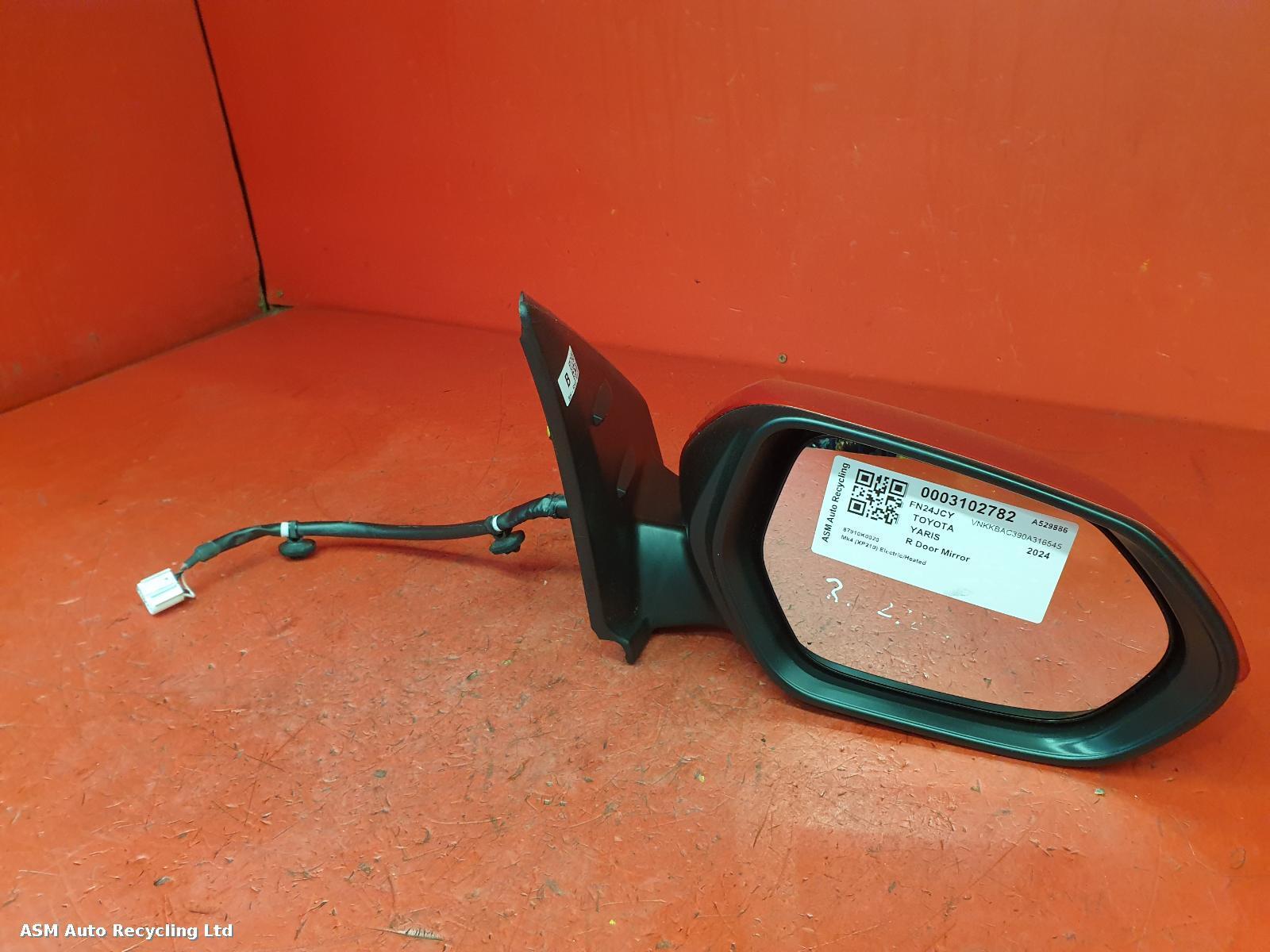 View Auto part R Door Mirror Toyota Yaris 2024