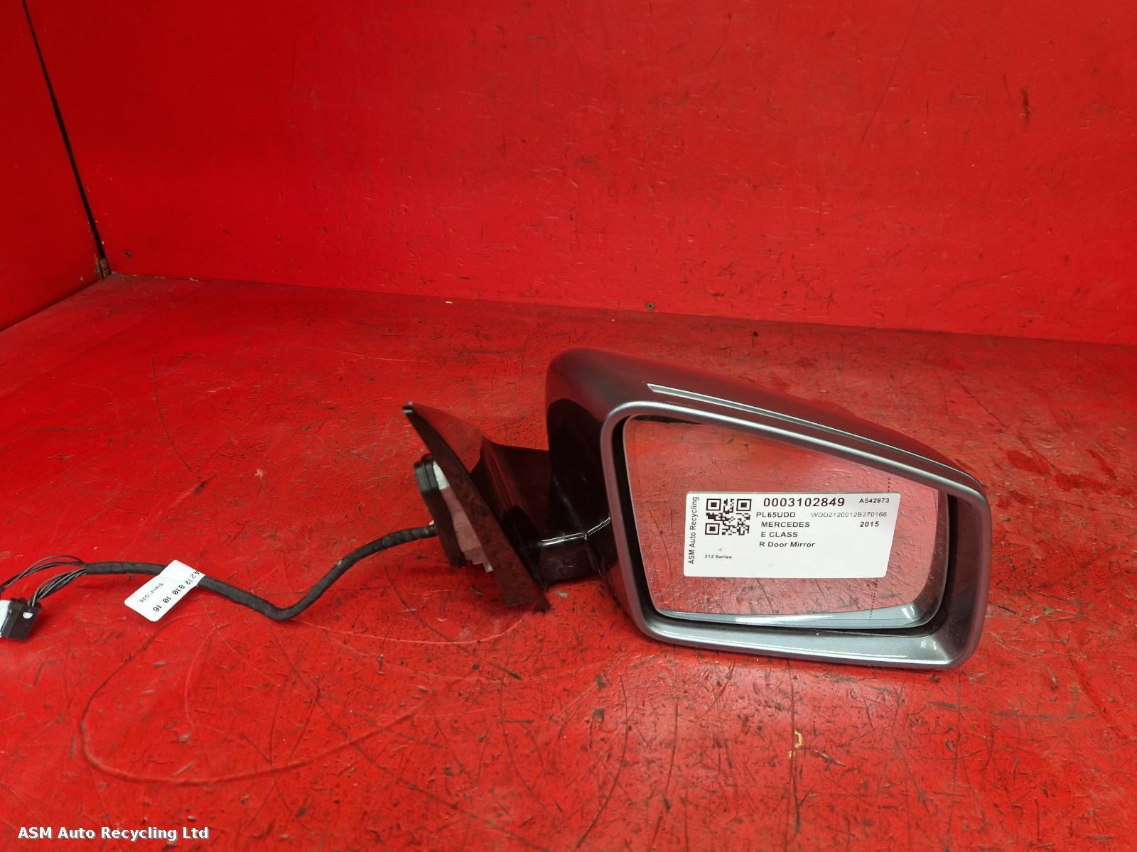 View Auto part R Door Mirror Mercedes E Class 2015