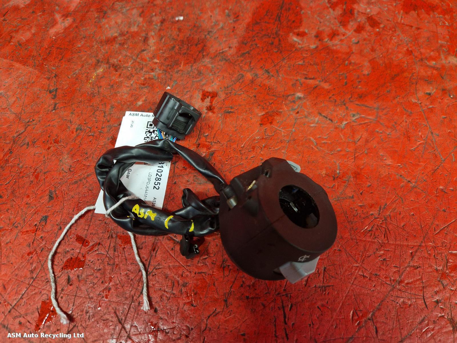 View Auto part RH Switch Gear Zontes Zt 125 2022