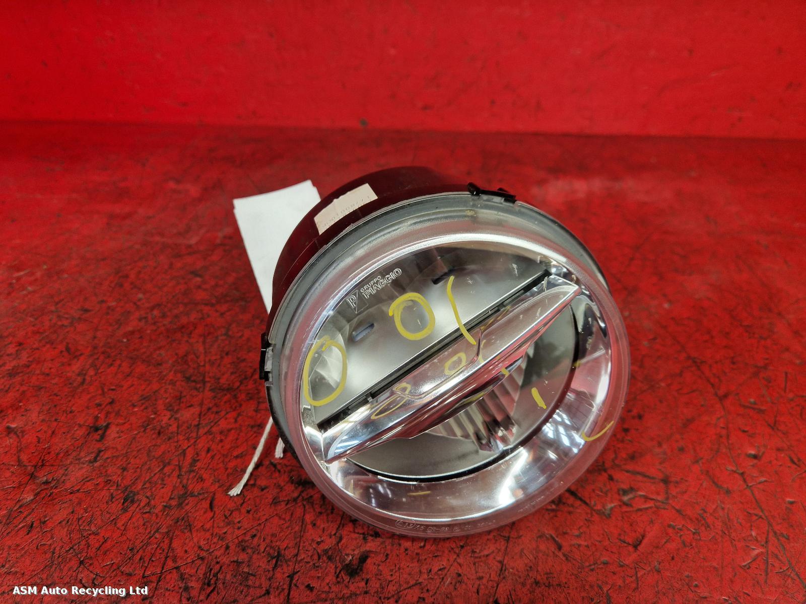 View Auto part Headlamp Vespa Primavera 2019