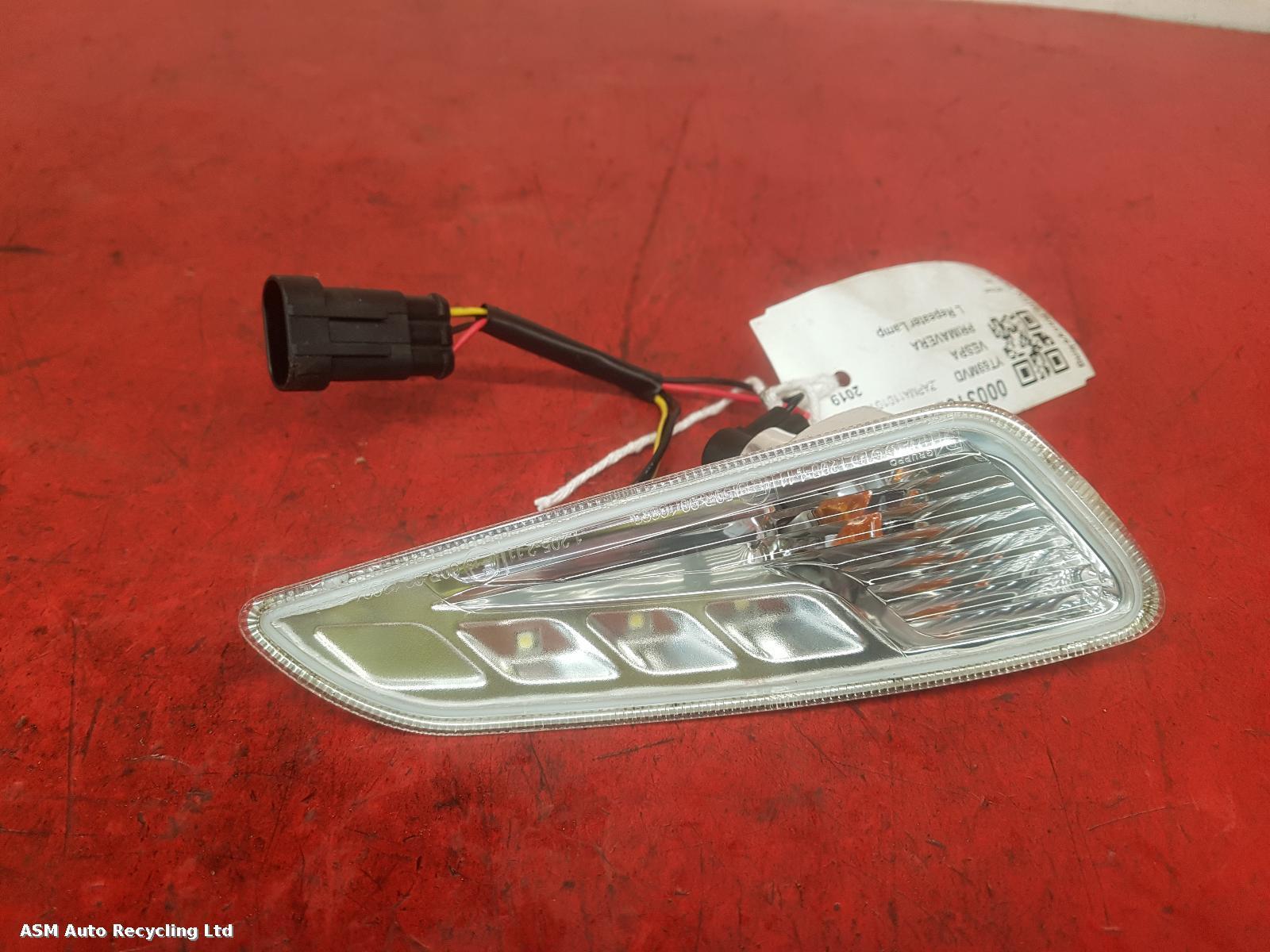 View Auto part L Repeater Lamp Vespa Primavera 2019