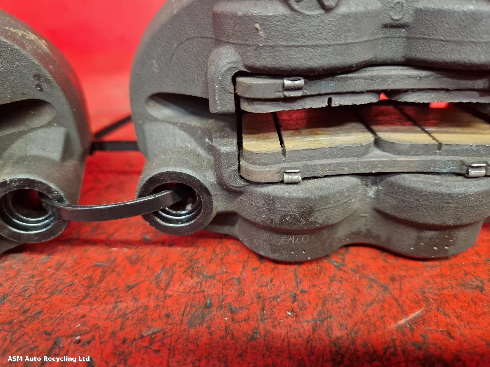 View Auto part Caliper Honda Cb1000r 2021