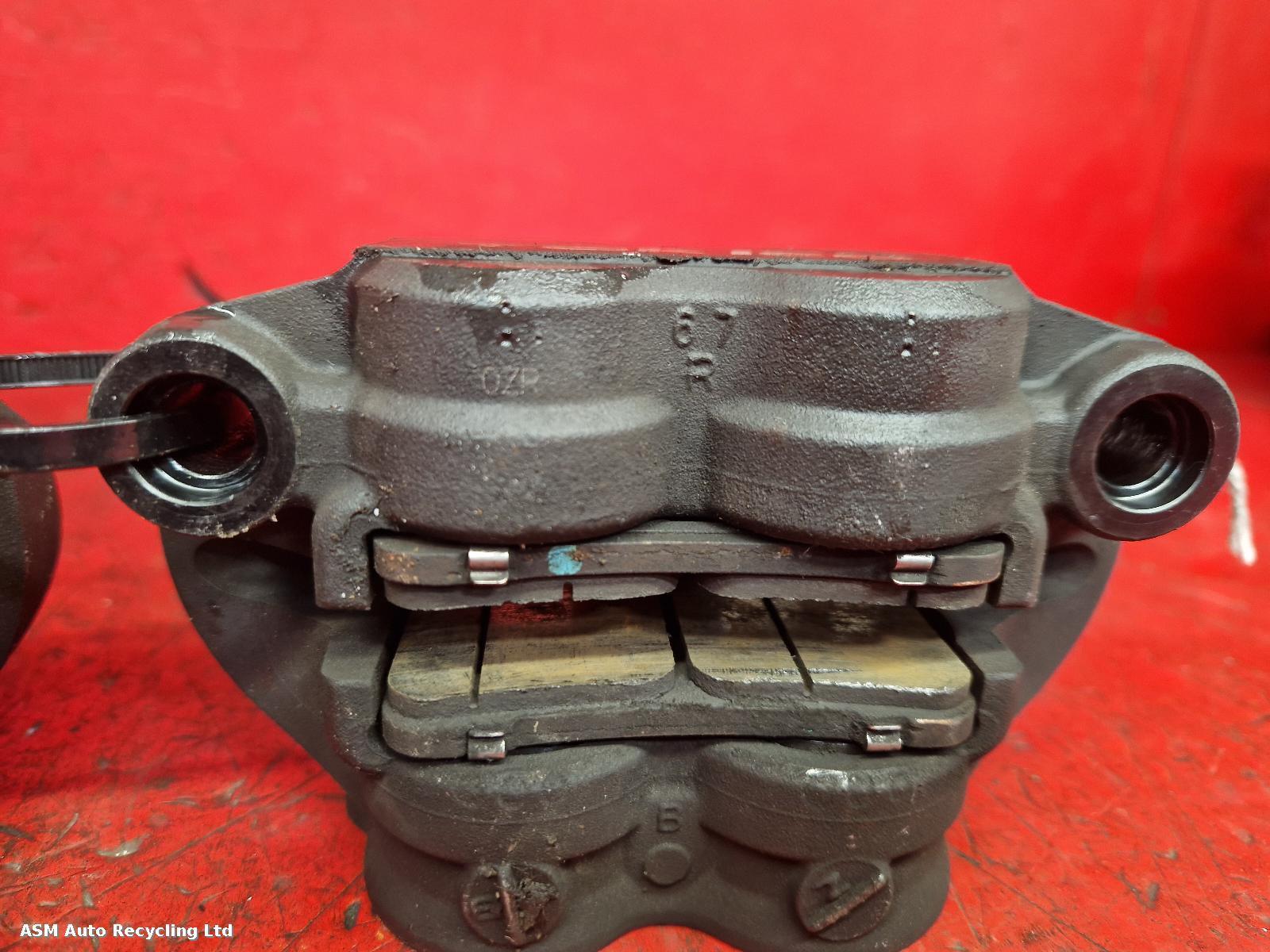 View Auto part Caliper Honda Cb1000r 2021