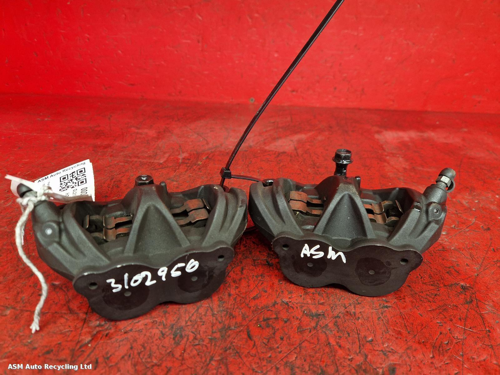 View Auto part Caliper Honda Cb1000r 2021