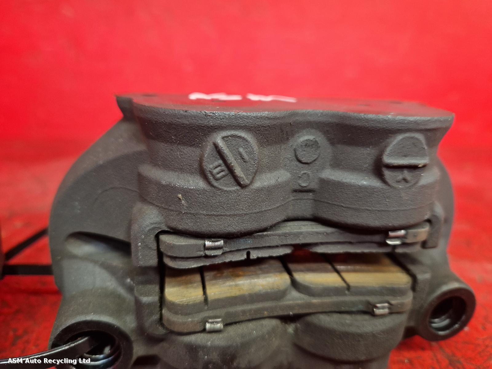 View Auto part Caliper Honda Cb1000r 2021