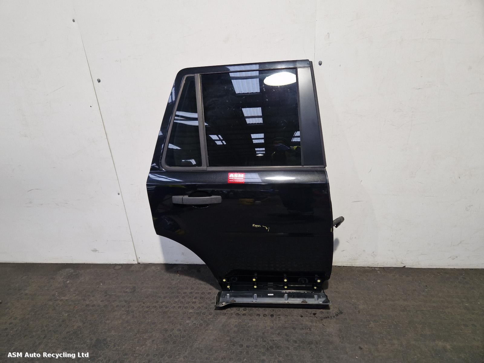 View Auto part R Rear Door Land Rover Freelander 2009
