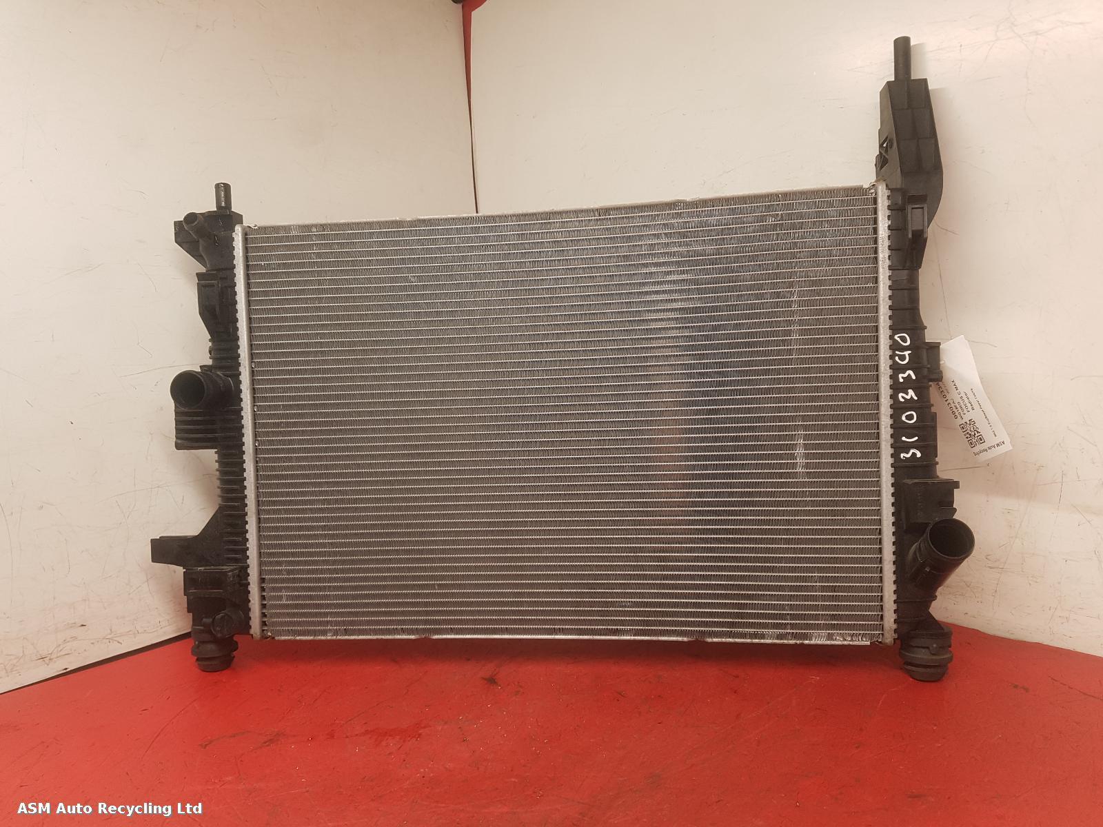 View Auto part Radiator Ford Focus C Max 2018