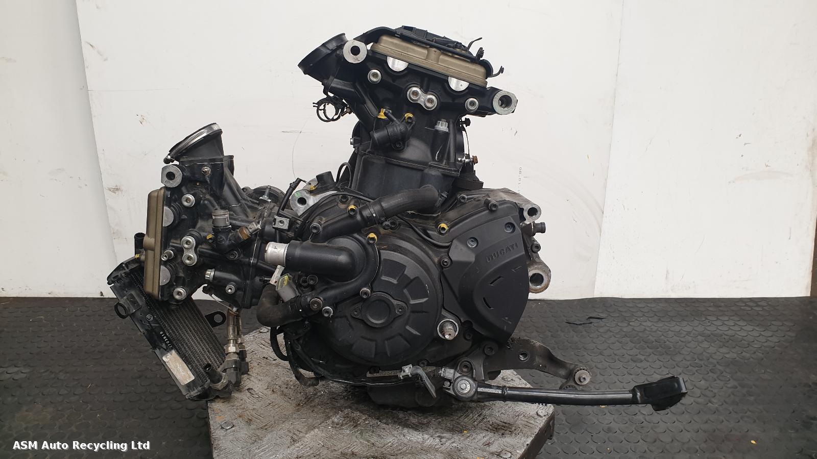 View Auto part Engine Ducati Supersport 2018