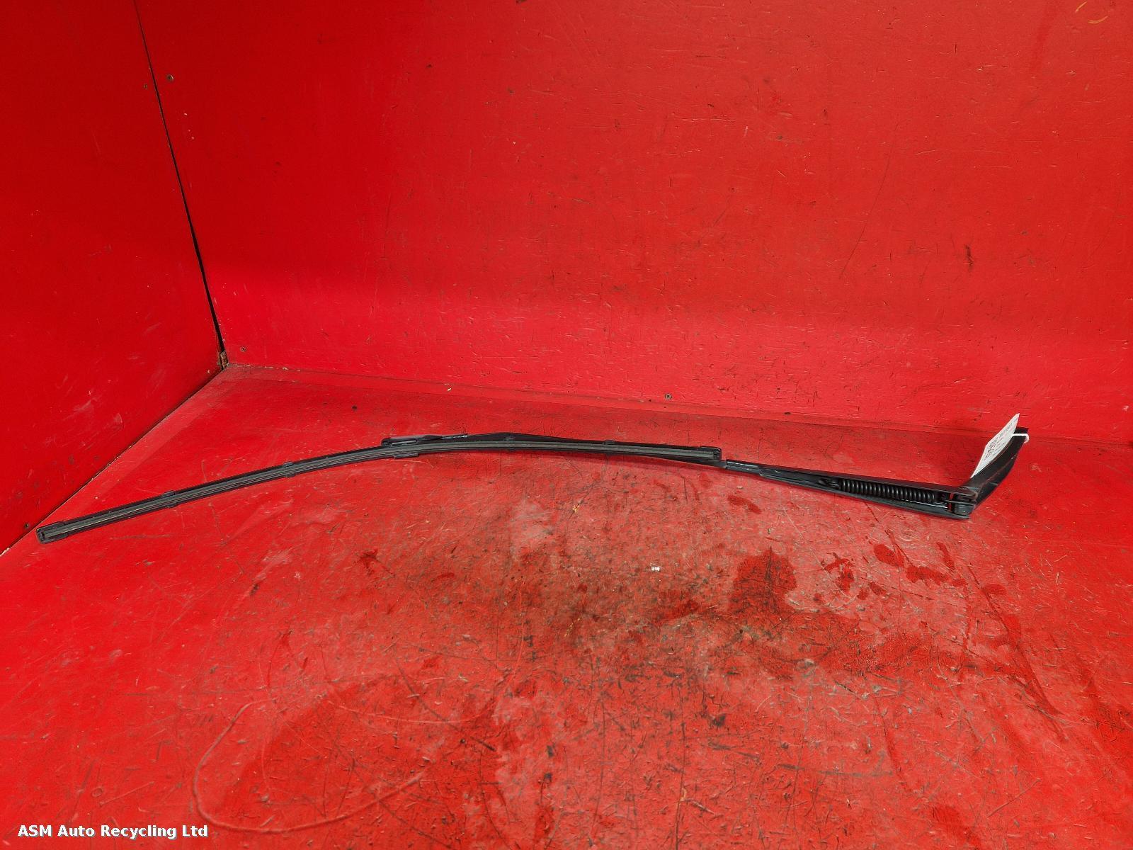 View Auto part Wiper Arm Ford Focus C Max 2018