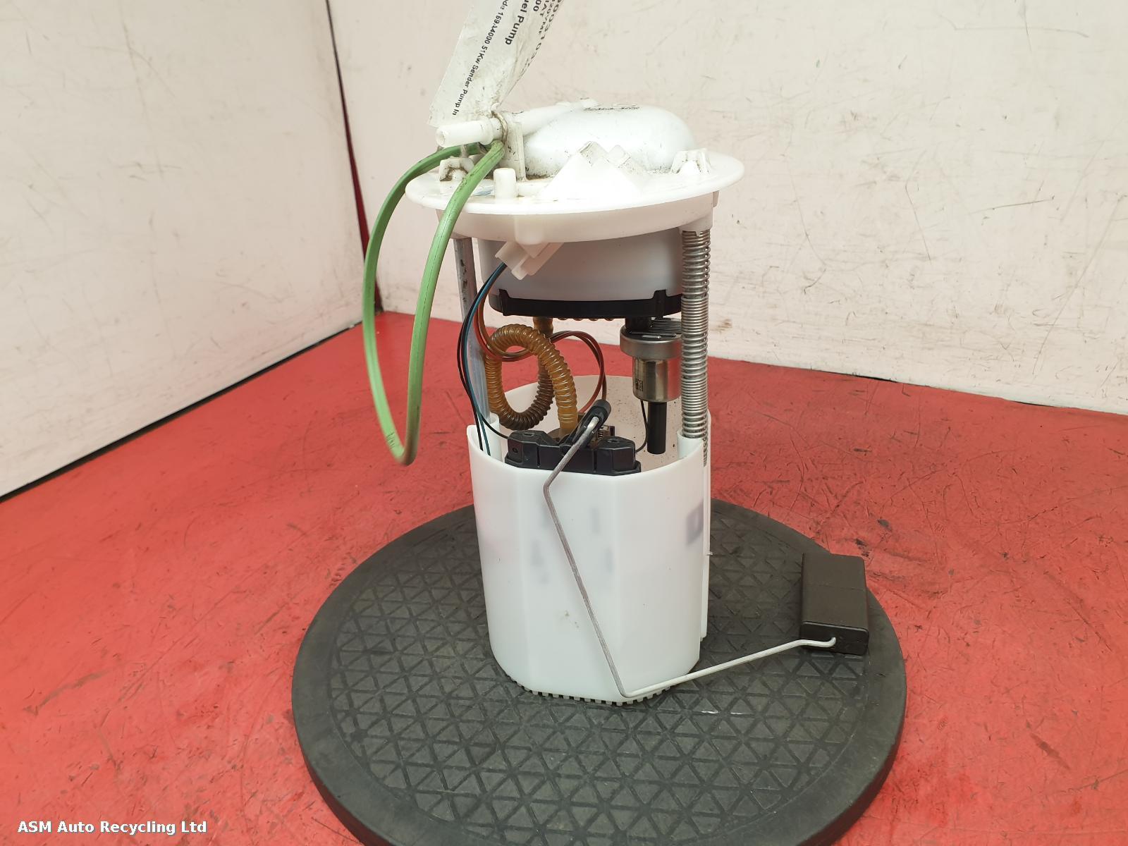 View Auto part Fuel Pump Fiat 500 2020