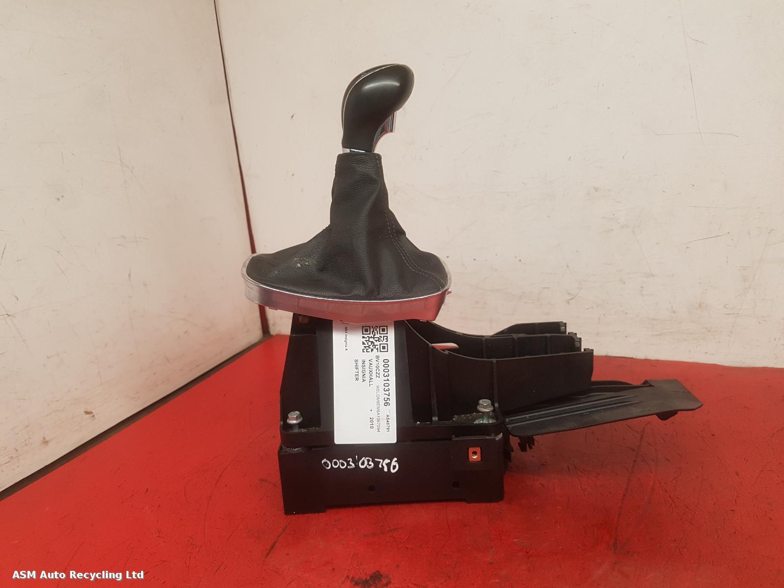 View Auto part Gear Stick/Shifter Vauxhall Insignia 2010