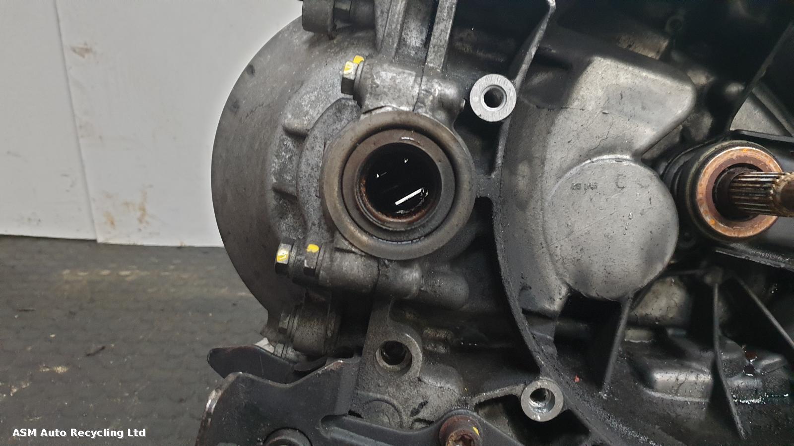 View Auto part Gearbox Citroen C4 Picasso 2015