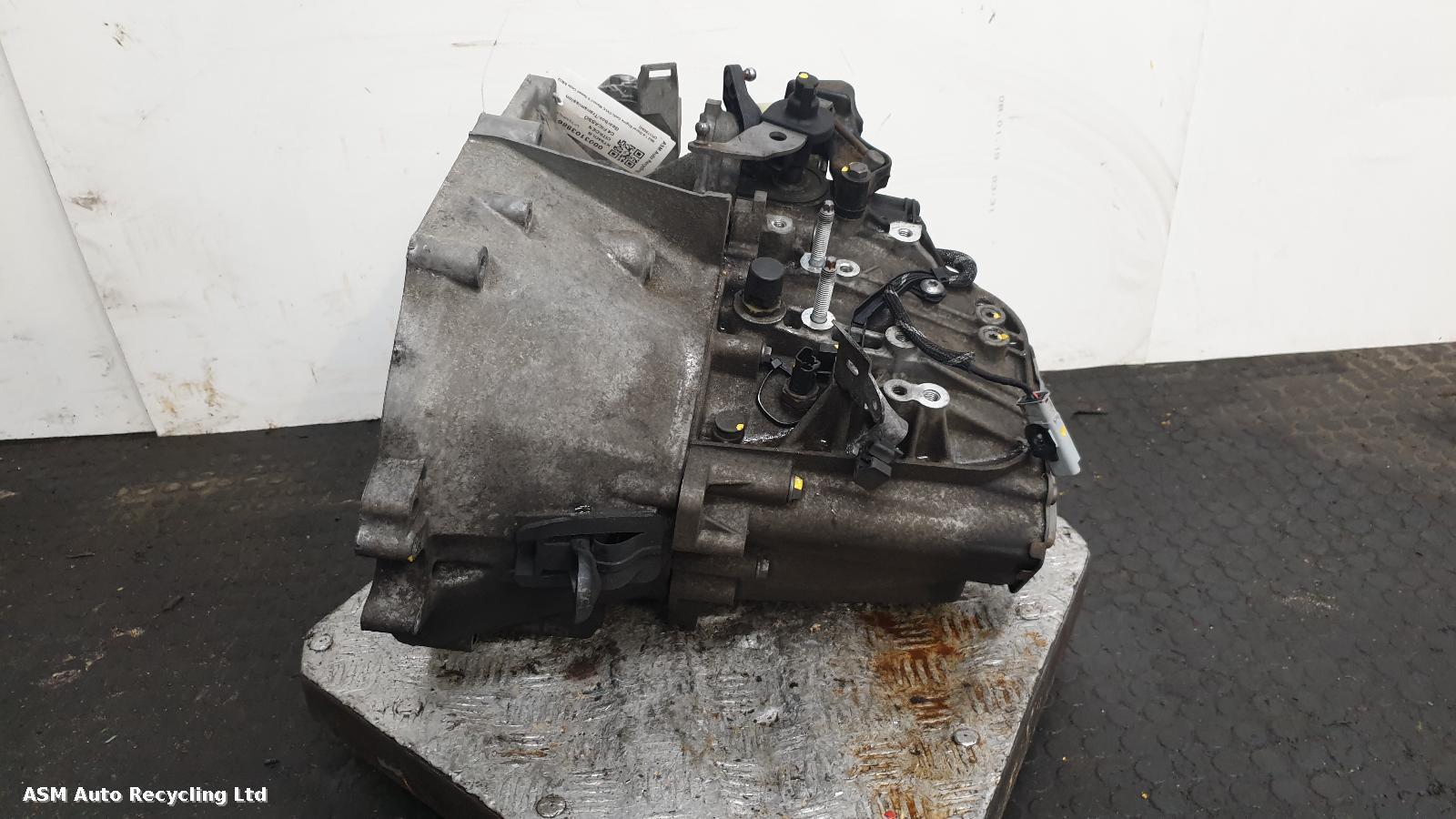View Auto part Gearbox Citroen C4 Picasso 2015