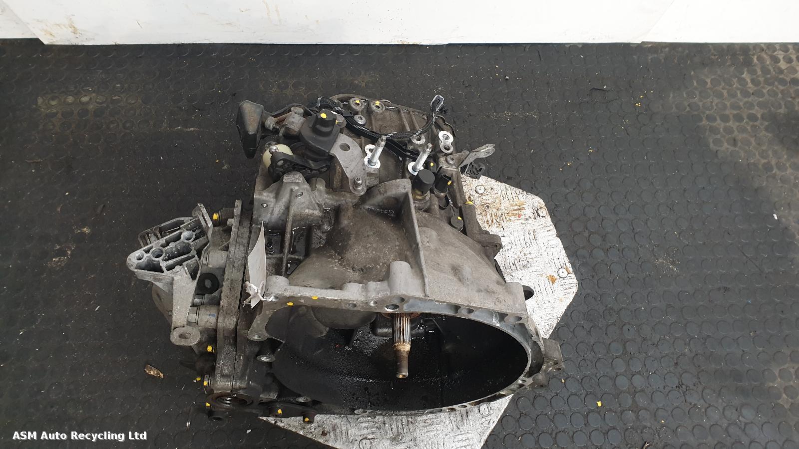 View Auto part Gearbox Citroen C4 Picasso 2015