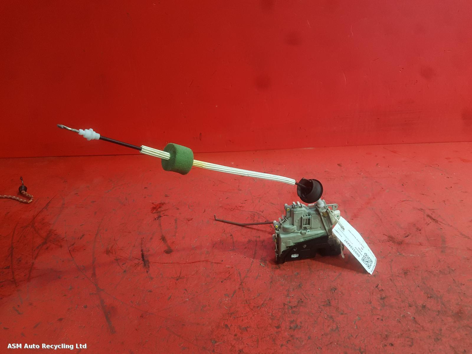 View Auto part Door Lock Assembly Audi A6 2010