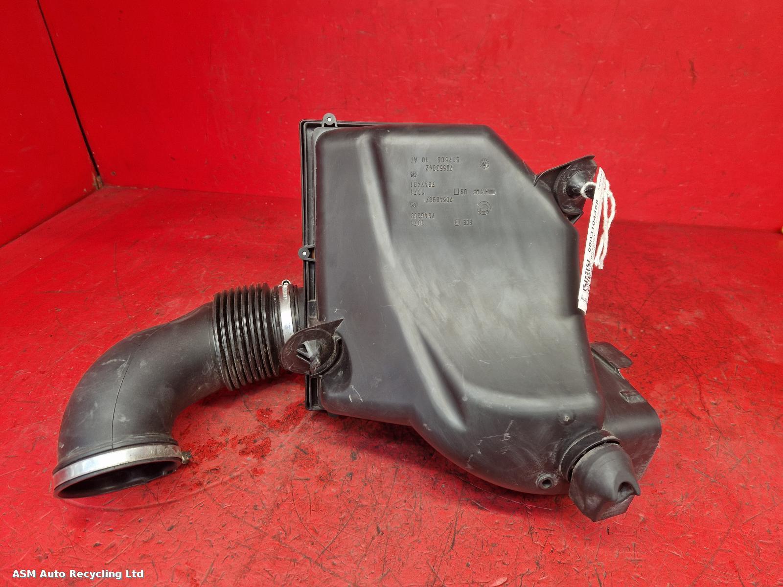 View Auto part Air Cleaner/Box Bmw 4 Series 2019