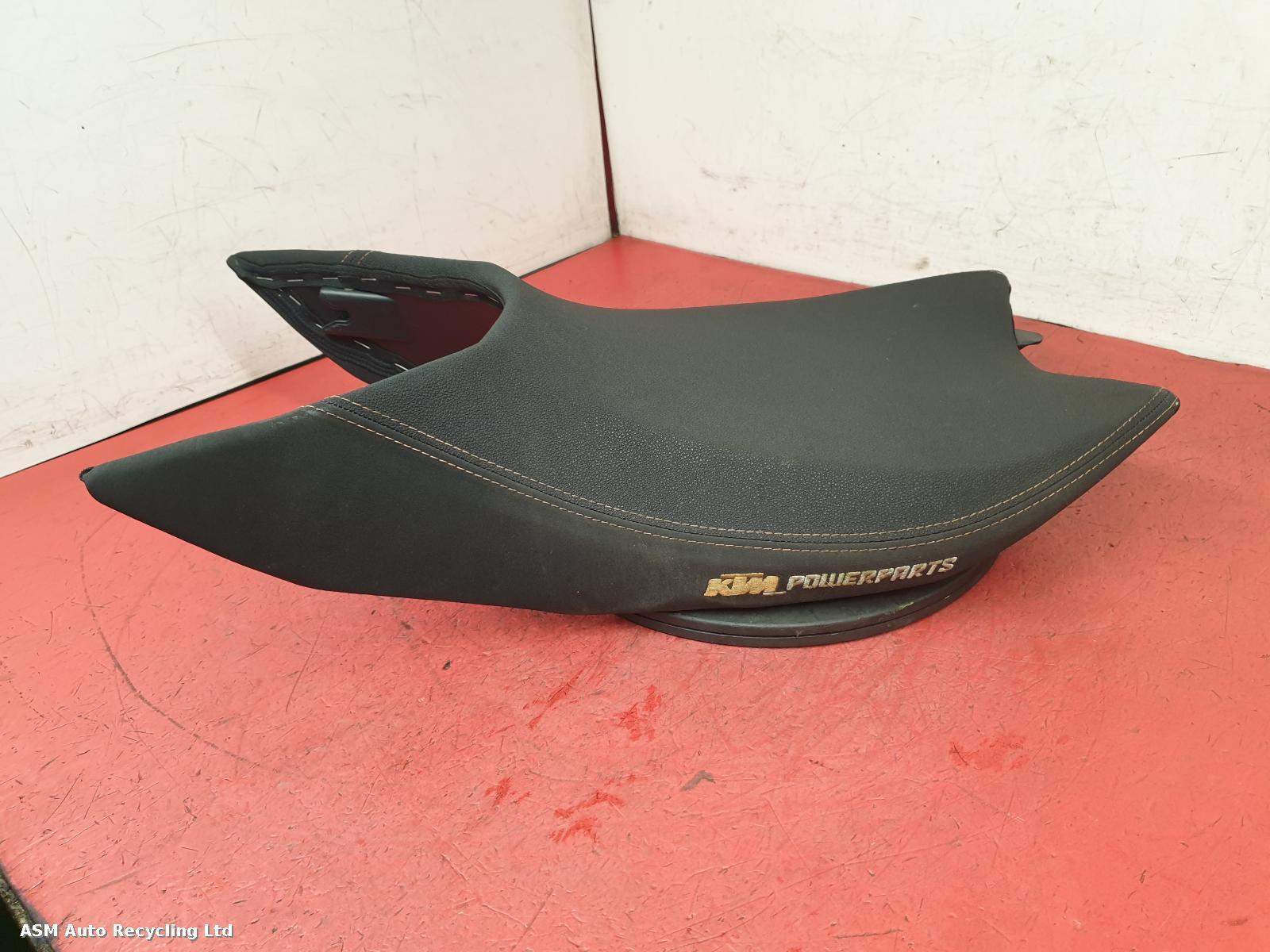 View Auto part Front Seat Ktm 1290 Super Duke 2020