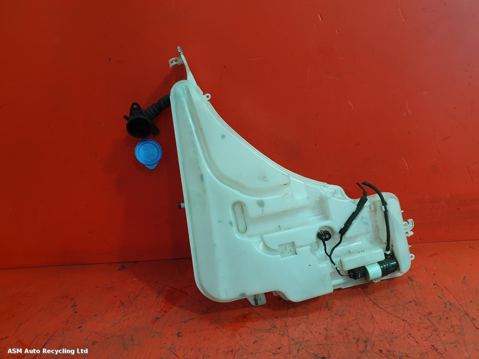 View Auto part Washer Bottle Bmw 4 Series 2019