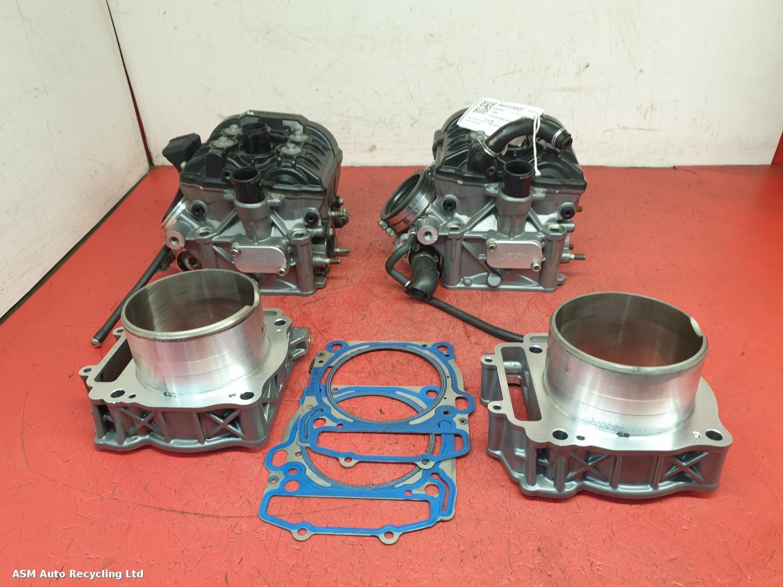 View Auto part Cylinder Head Ktm 1290 Super Duke 2020
