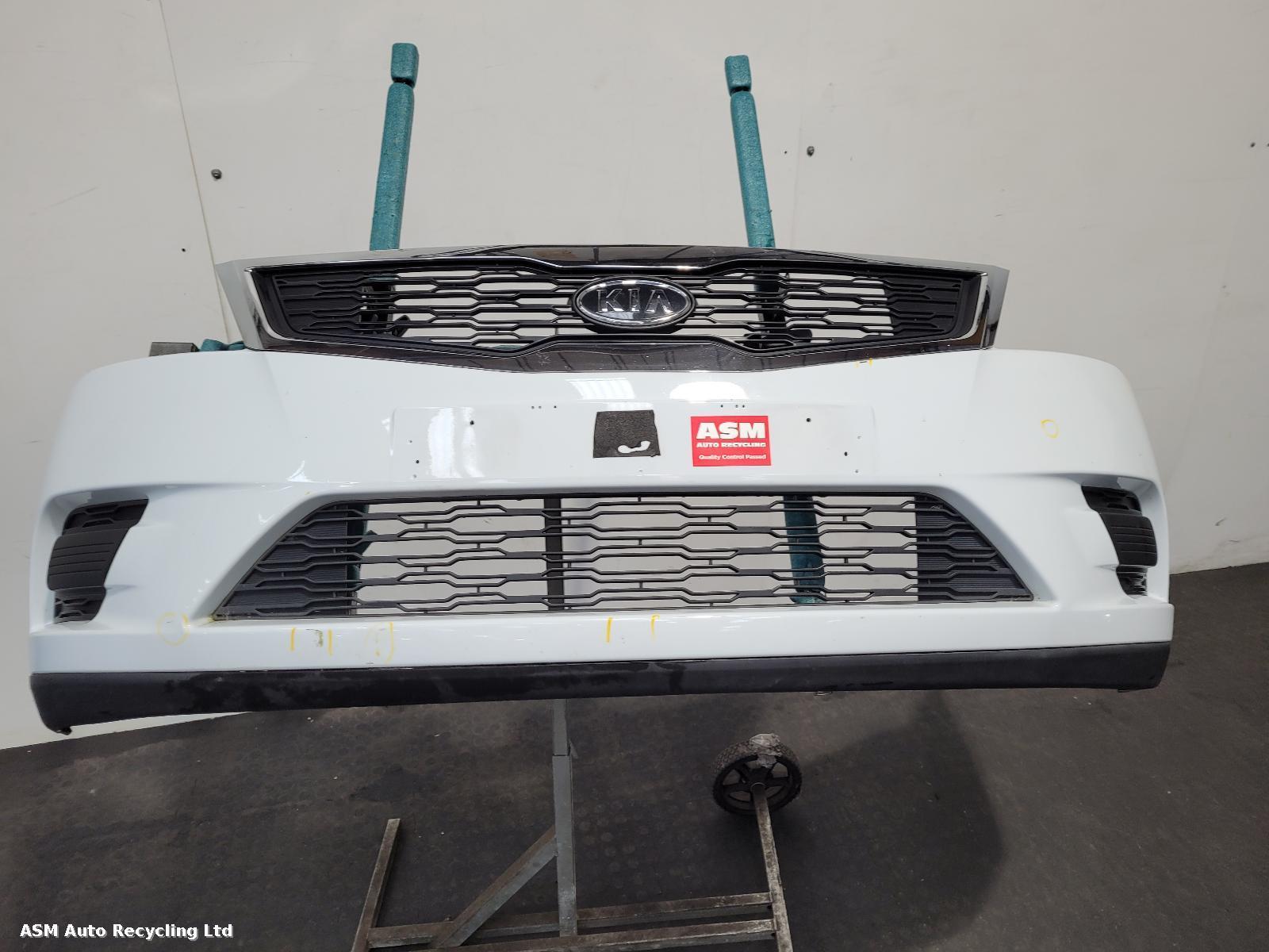 View Auto part Front Bumper Kia Ceed 2009