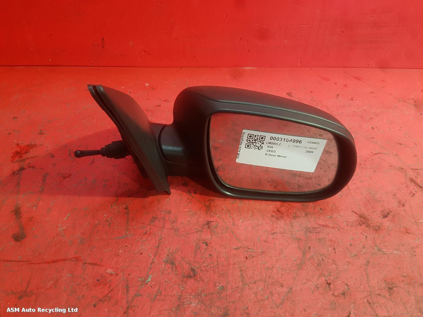 View Auto part R Door Mirror Kia Ceed 2009
