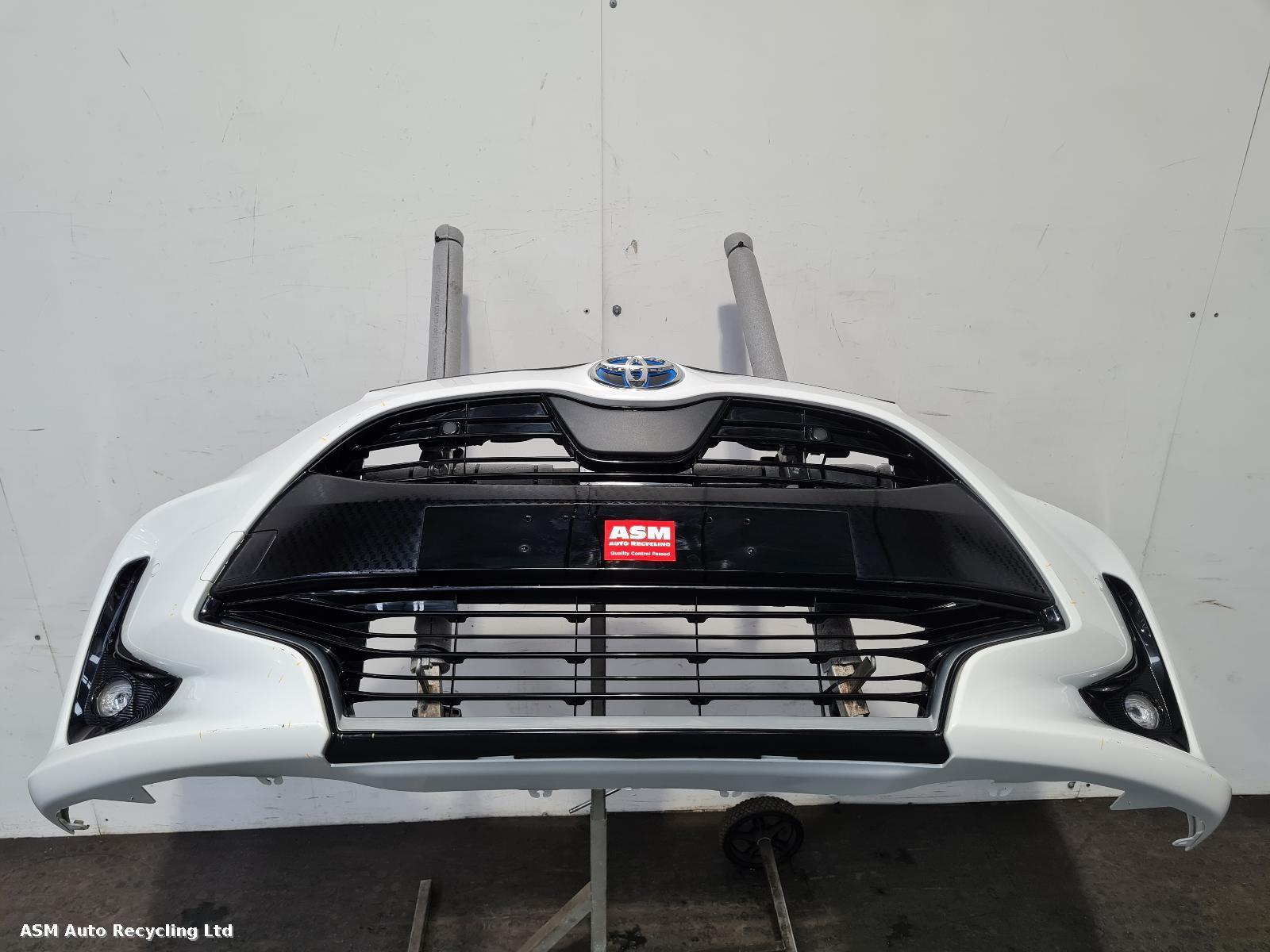 View Auto part Front Bumper Toyota Yaris 2024