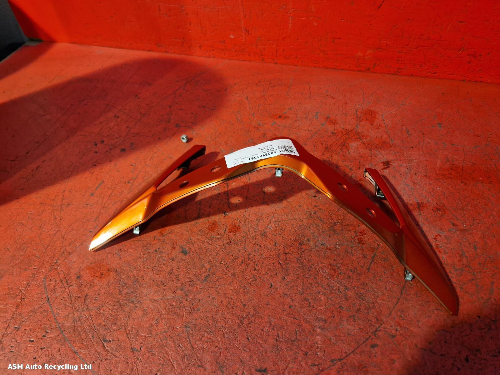 View Auto part Nosecone Piaggio Mp3 300 2015