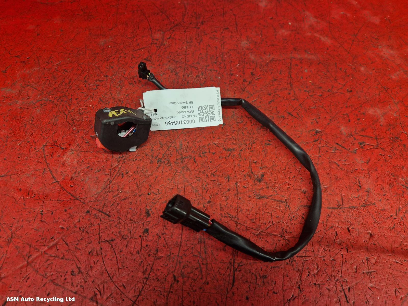 View Auto part RH Switch Gear Kawasaki Zx 1400 2014