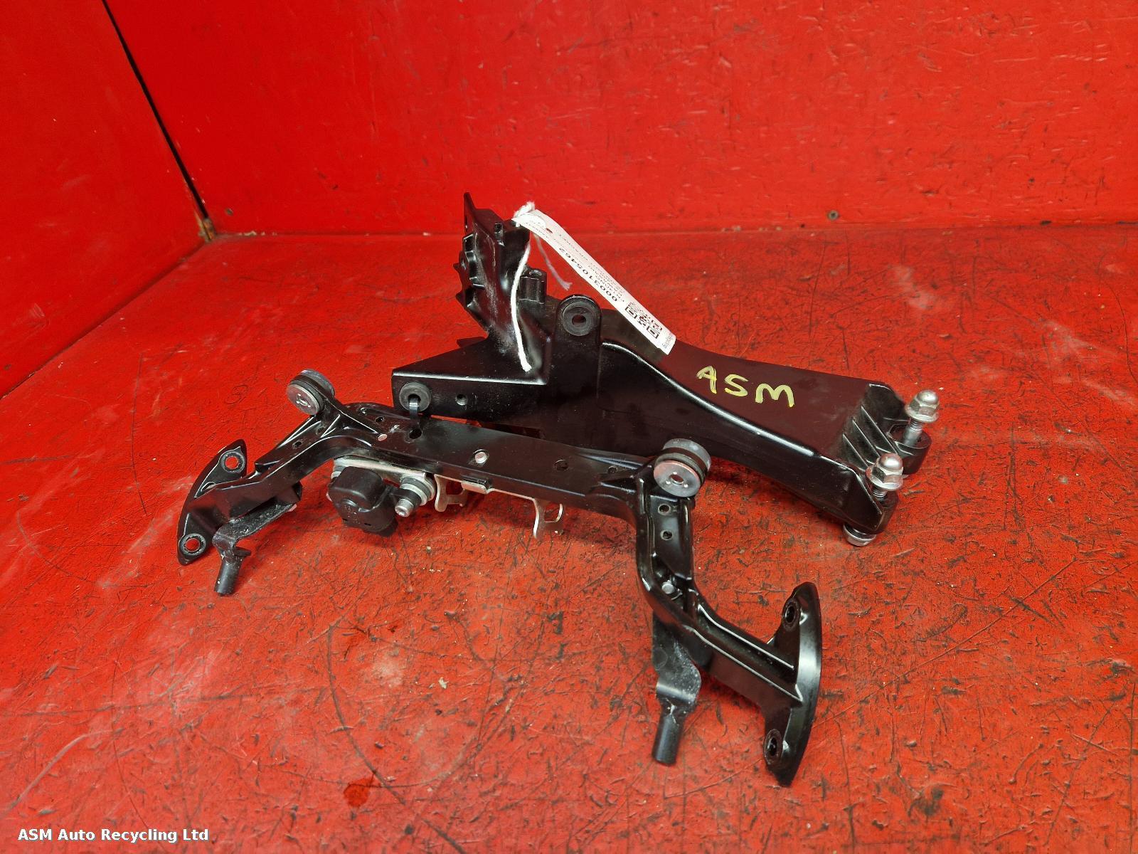 View Auto part Headlight Bracket Right Kawasaki Zx 1400 2014
