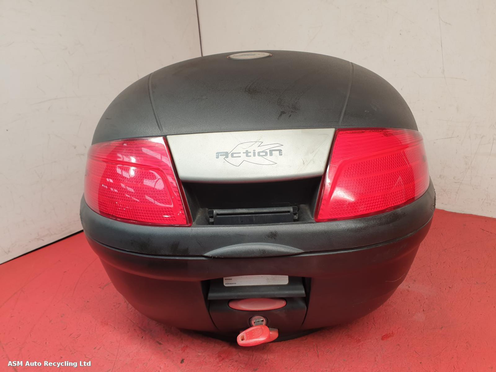 View Auto part Top Box Honda Cb500x 2021