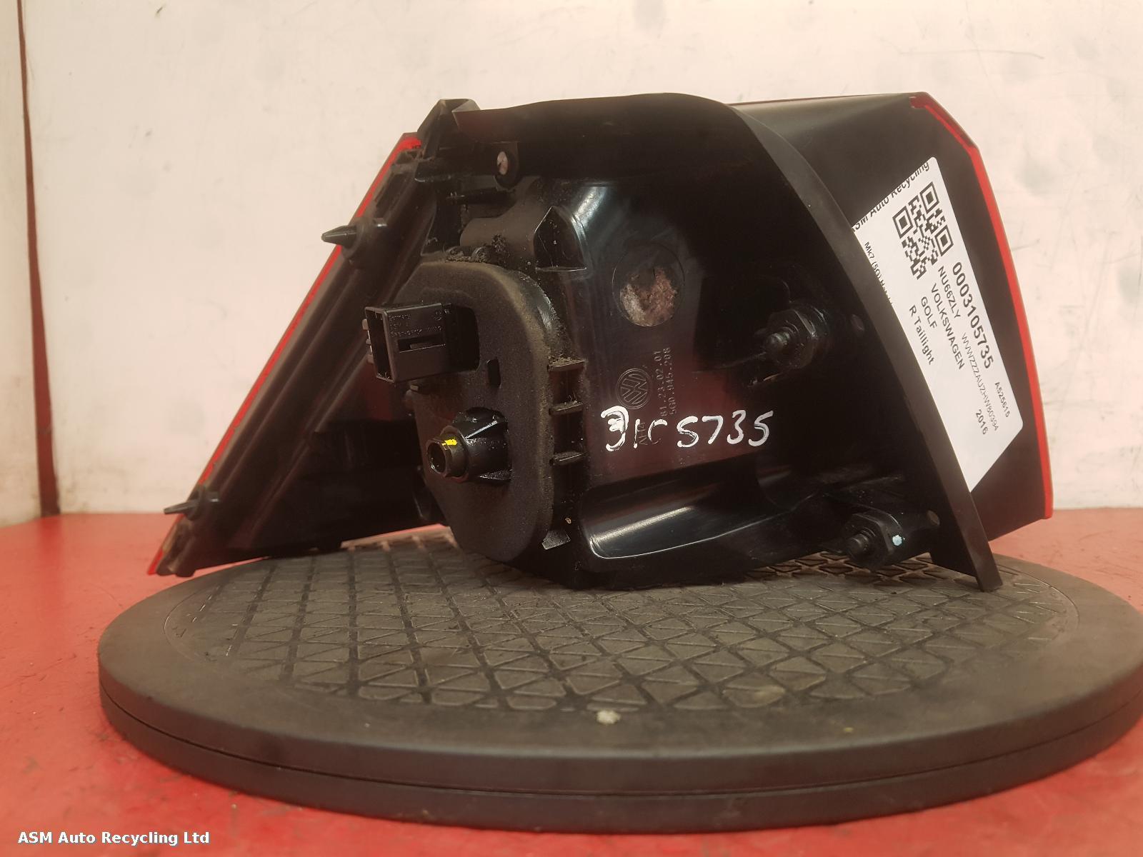 View Auto part R Taillight Volkswagen Golf 2016