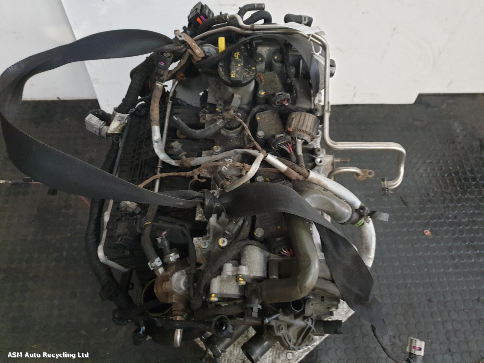 View Auto part Engine Volkswagen Golf 2016