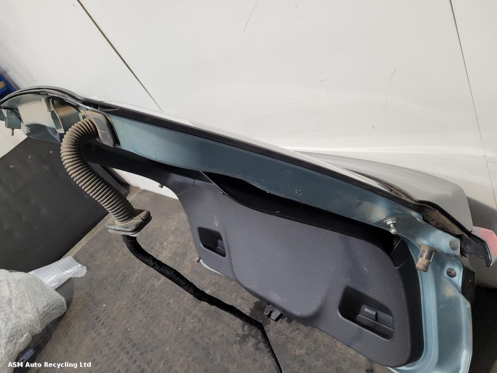 View Auto part Bootlid/Tailgate Citroen C4 2021
