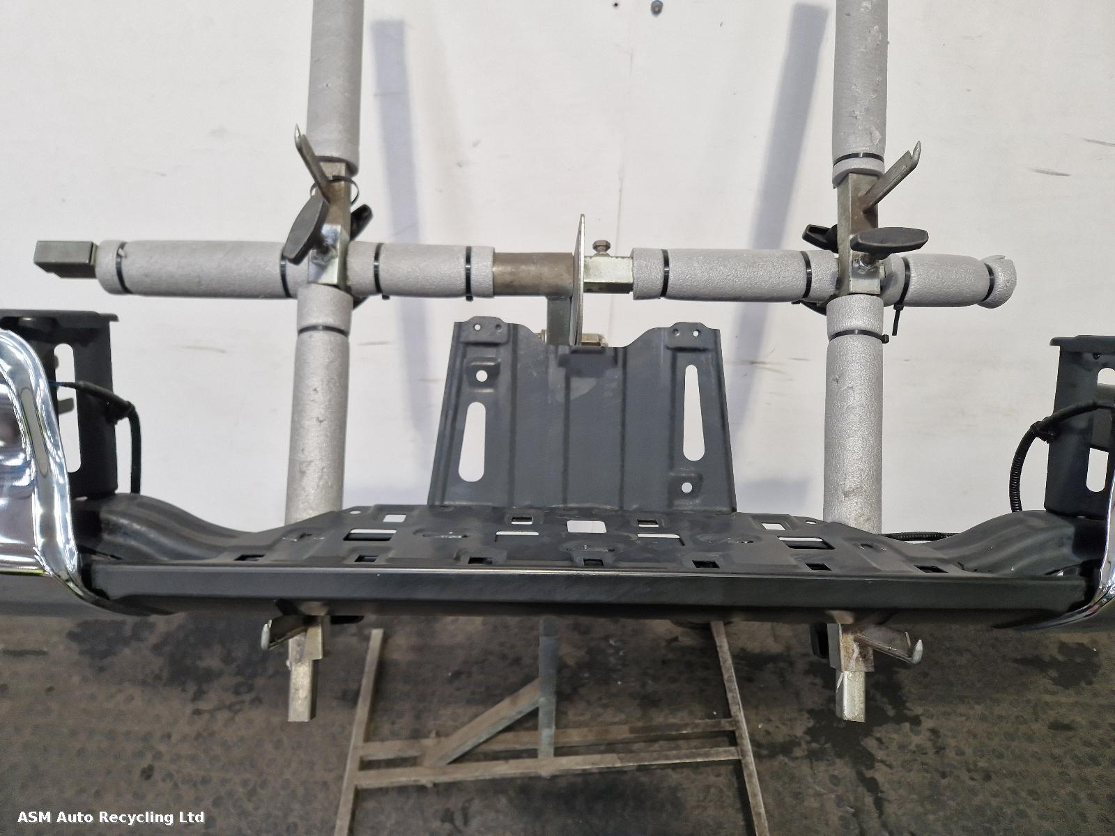 View Auto part Rear Bumper Toyota Hilux 2023