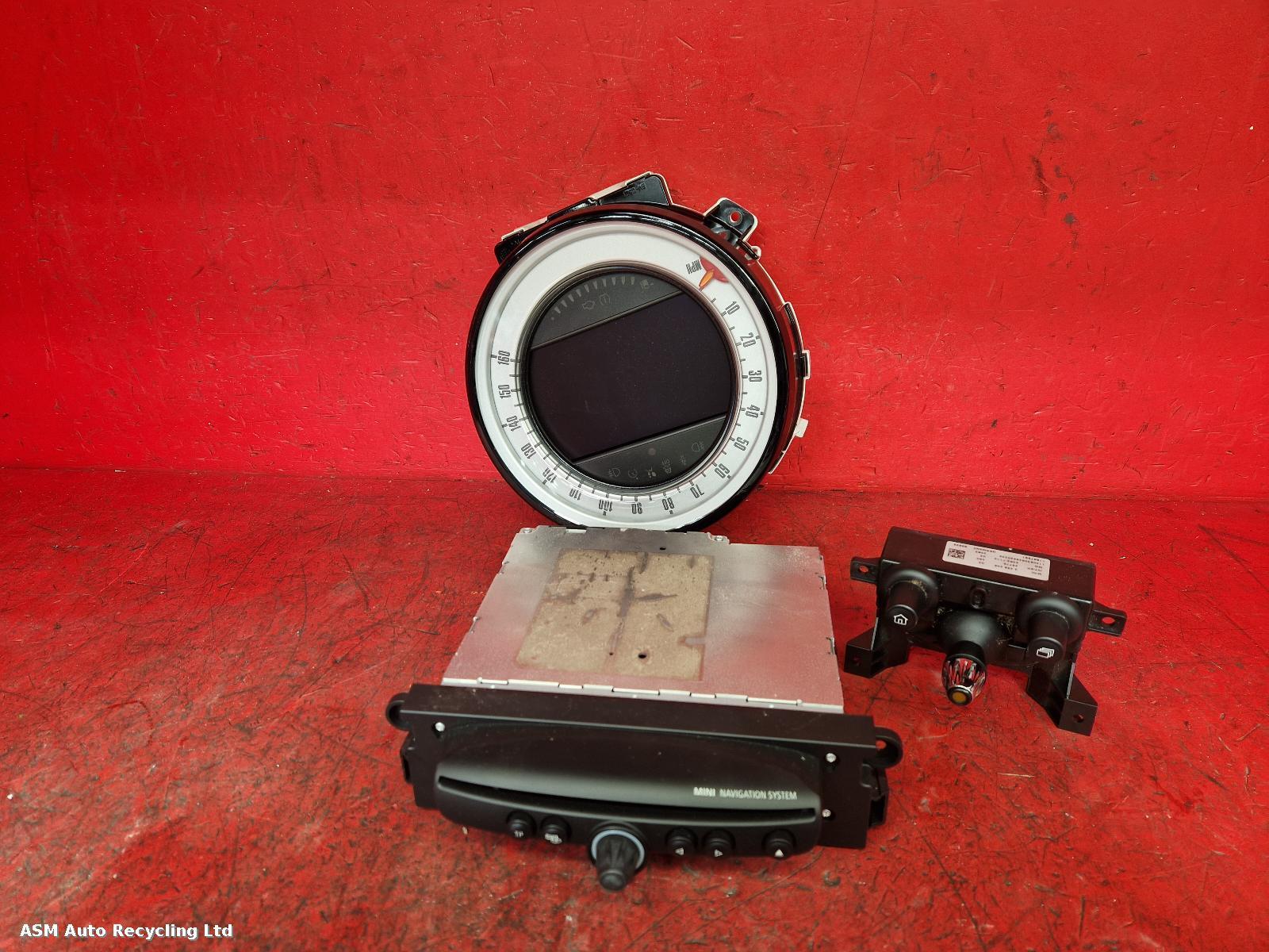 View Auto part Radio Display Mini (bmw) Countryman 2013