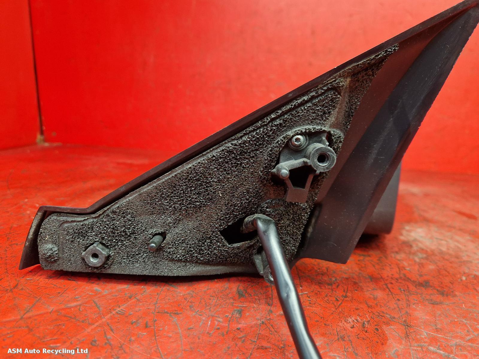 View Auto part R Door Mirror Alfa Romeo Mito 2009