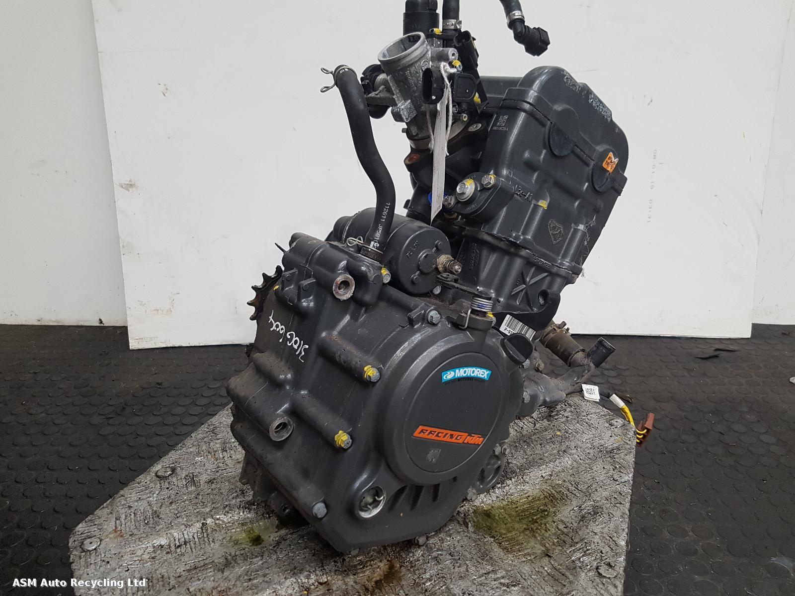 View Auto part Engine Ktm Rc 125 2023
