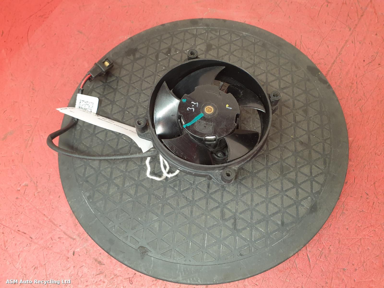 View Auto part Engine Cooling Motor Ktm Rc 125 2023